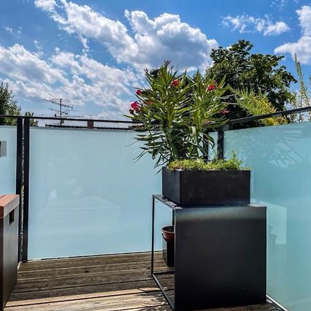 Zimmer - Modernes Apartment Mit 45 Qm. Straubing Zewnętrze zdjęcie