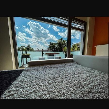 Zimmer - Modernes Apartment Mit 45 Qm. Straubing Zewnętrze zdjęcie