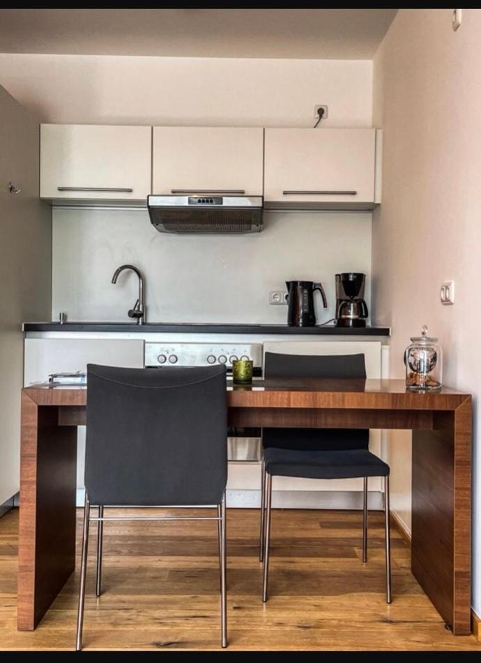 Zimmer - Modernes Apartment Mit 45 Qm. Straubing Zewnętrze zdjęcie